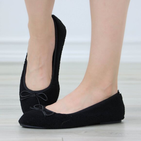 Black Flat Slip On Comfort Shoes Sherpa - Picture 1 of 13